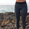 Roxy Womens Chill Out Seamless Heart Sport Leggings