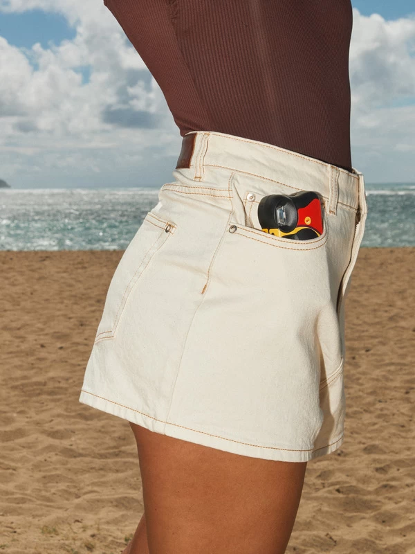 Roxy Womens Chlo Natural Denim Shorts - Image 3