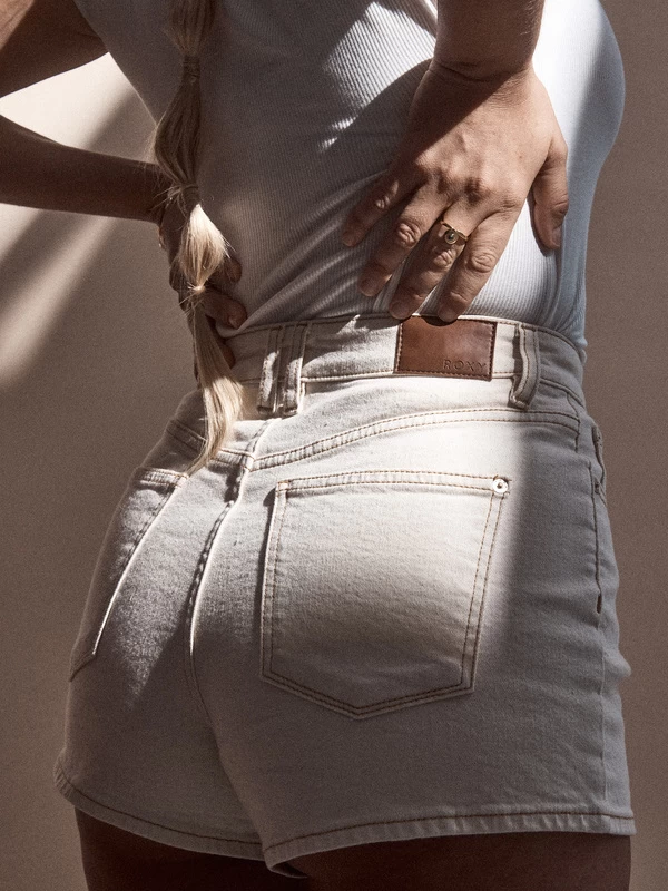 Roxy Womens Chlo Natural Denim Shorts